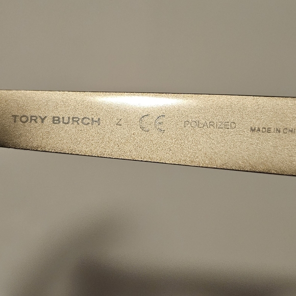 TORY BURCH square gradient sunglasses - Picture 8 of 9